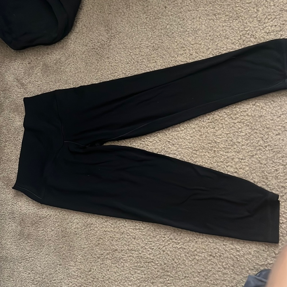 American eagle 3/4 crop off-line  leggings